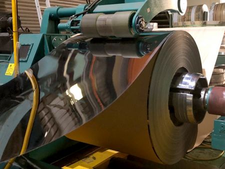 Gulungan Baja Tahan Karat 304L - Gulungan baja tahan karat 304L dengan permukaan BA