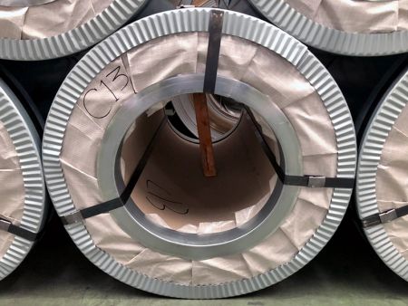 Export packaging of 304 stainless steel coil.