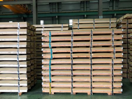 The export package of 304 stainless steel sheets.