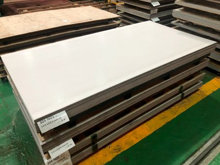 304 Stainless Steel Plate - 304 stainless steel plate with thickness 5.0 millimeter