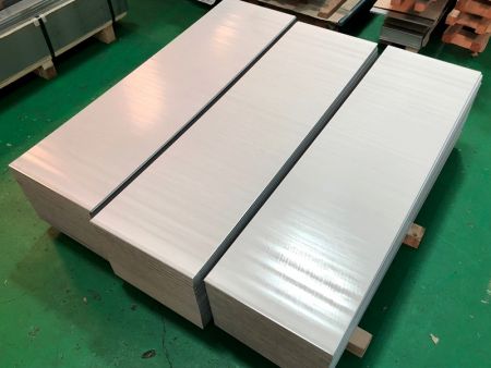 316 stainless steel custom-size precision blanks with NO1 surface finish and a thickness of 5.0 millimeter.