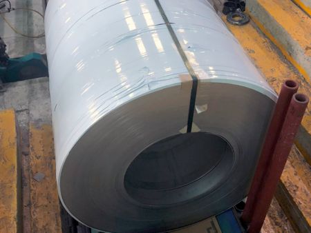 304L stainless steel strip with BA surface finish and PVC black / white protective film