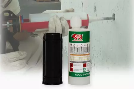 150ml Cost-effective polyester chemical anchoring adhesive suitable for minor repairs - 150ml silicone gun tube polyester bonded anchor