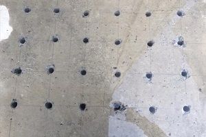 Epoxy injekční maltová směs pro kotvení do mokrého betonu