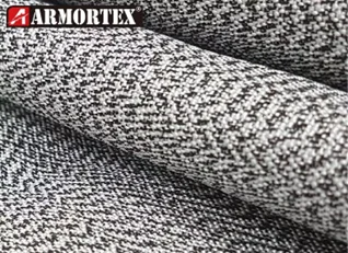 Este tecido leve e resistente ao corte ARMORTEX® é feito de UHMWPE e laminado com uma camada de membrana TPU de um lado.