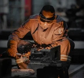 مواد ضد آتش لباسهای فنی