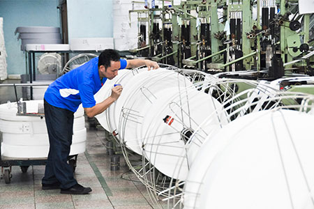 Sản phẩm của nhà máy đầu tiên