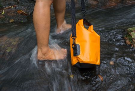 水上充氣材料應用-浮水袋