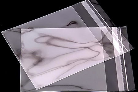 Produk akan dikemas dalam beg pelekat jelas.