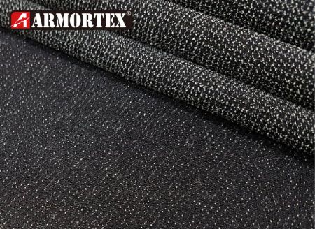 Tecido elástico, repelente à água e resistente à abrasão feito com Kevlar® - Tecido resistente à abrasão com mistura de Kevlar e elasticidade.