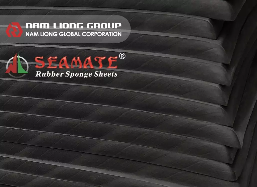 I laminati in neoprene a celle chiuse sono adatti per muta, scarpe, borse e articoli sportivi.