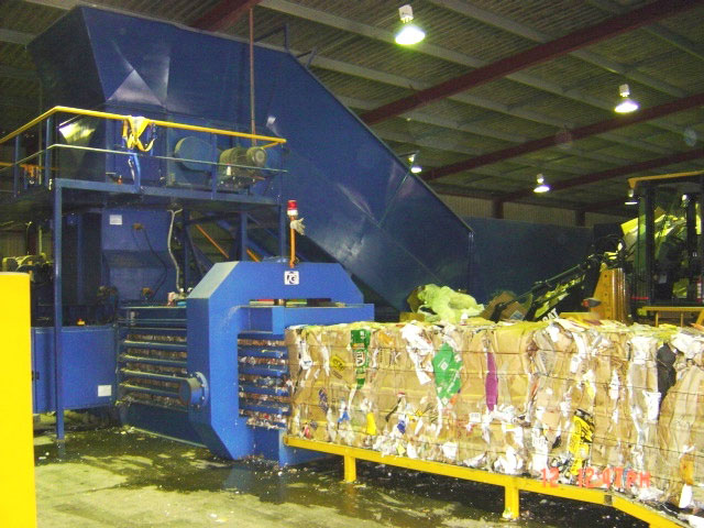 Automatic Horizontal Baling Machine - Automatic Horizontal Baling Machine (TB-101180)