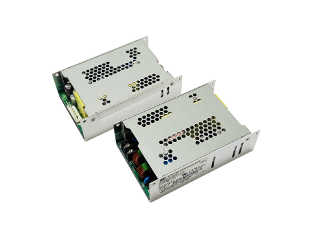 Fonte de Alimentação Isolada DC/DC de 35V 300W em Invólucro - Fonte de Alimentação Isolada DC/DC de 35V 300W em Invólucro.