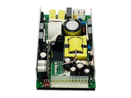 Fonte de Alimentação AC/DC em Estrutura Aberta de 48V e 5V 200W - +48V e +5V 200W Fonte de Alimentação AC/DC em Estrutura Aberta.