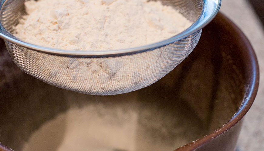 Flour Shifter