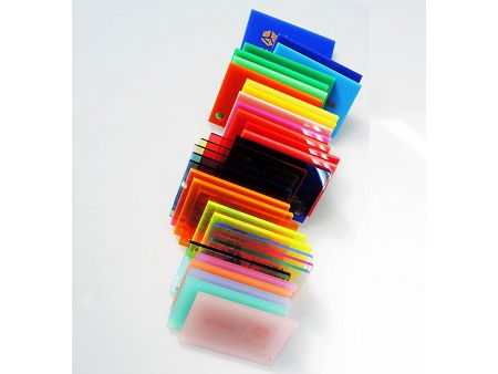 निर्दिष्ट आवश्यकताओं के अनुसार आदत से बनाई गई रंगीन एक्रिलिक शीट को कस्टम कट-टू-साइज़ ऑर्डर करें।