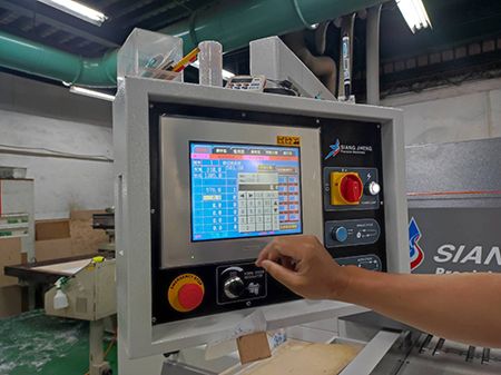 Menselijke Machine Interface Controle: Controle door PLC