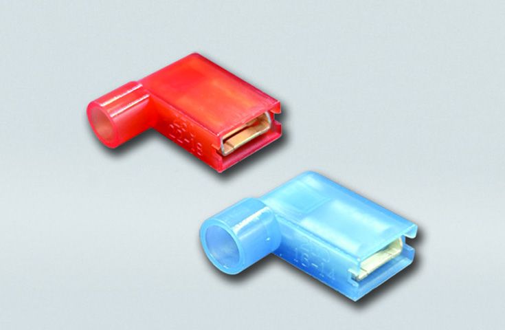 Connettori femmina a bandiera isolati in nylon (facile inserimento)