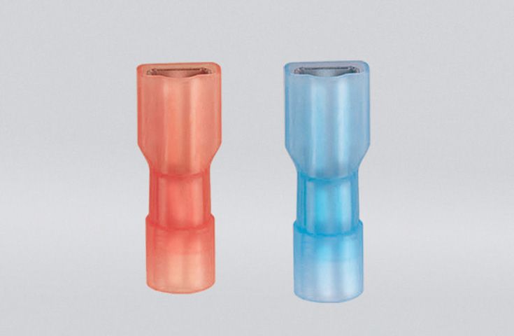 Connettori femmina completamente isolati in nylon (doppia crimpatura)