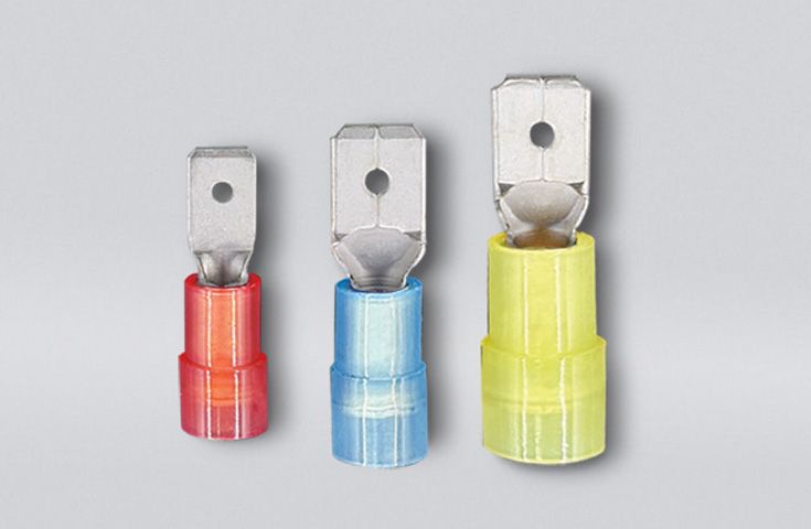 Nylon-geïsoleerde mannelijke loskoppelaars (dubbele krimp)