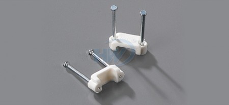 Clips de cable, tipo redondo, doble clavo, 6.8mm, clavo ø1.8x31 mm - Clips de Cable Planos con Doble Clavo