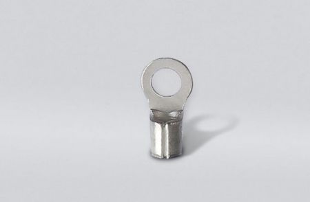 Niet-geïsoleerde ringklemmen, draadbereik 22-16 AWG, boutmaat M3