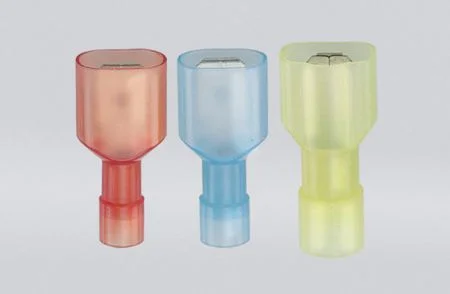 Nylon-volledig geïsoleerde mannelijke loskoppelaars (gemakkelijke invoer), draadbereik 22-16 AWG