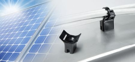 Monturas de amarre de cable tipo silla de 22.7x13.6x17.2mm (0.9x0.5x0.7 pulgadas), PA12 (solar/fotovoltaico), Ancho máximo de amarre: 9.0mm (0.35 pulgadas), Orificio de montaje: 5.0mm (0.20 pulgadas) - Monturas de sujeción de bridas de poliamida 12 (solar/fotovoltaica)