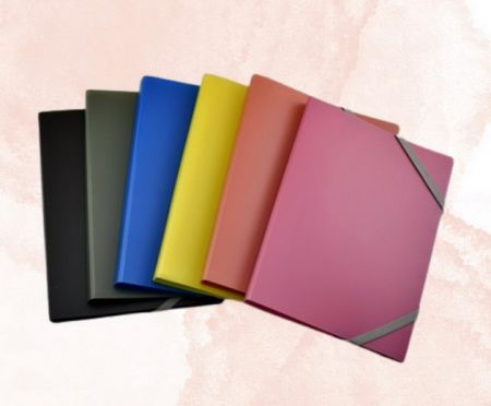 A5 PP Display Book with 10 A4-Size Pockets - A5 PP Display Book with 10 A4-Size Pockets & Elastic Closured