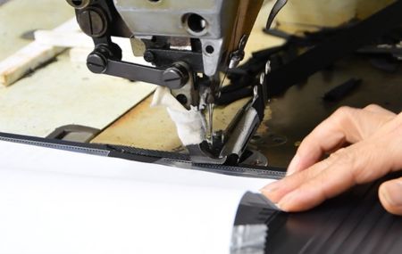 強化された耐久性のための産業用エッジ縫製