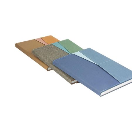 301-1款三色层袋精装笔记本