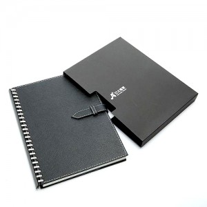 Coffret cadeau de journal