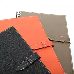 Cuaderno con Hebilla