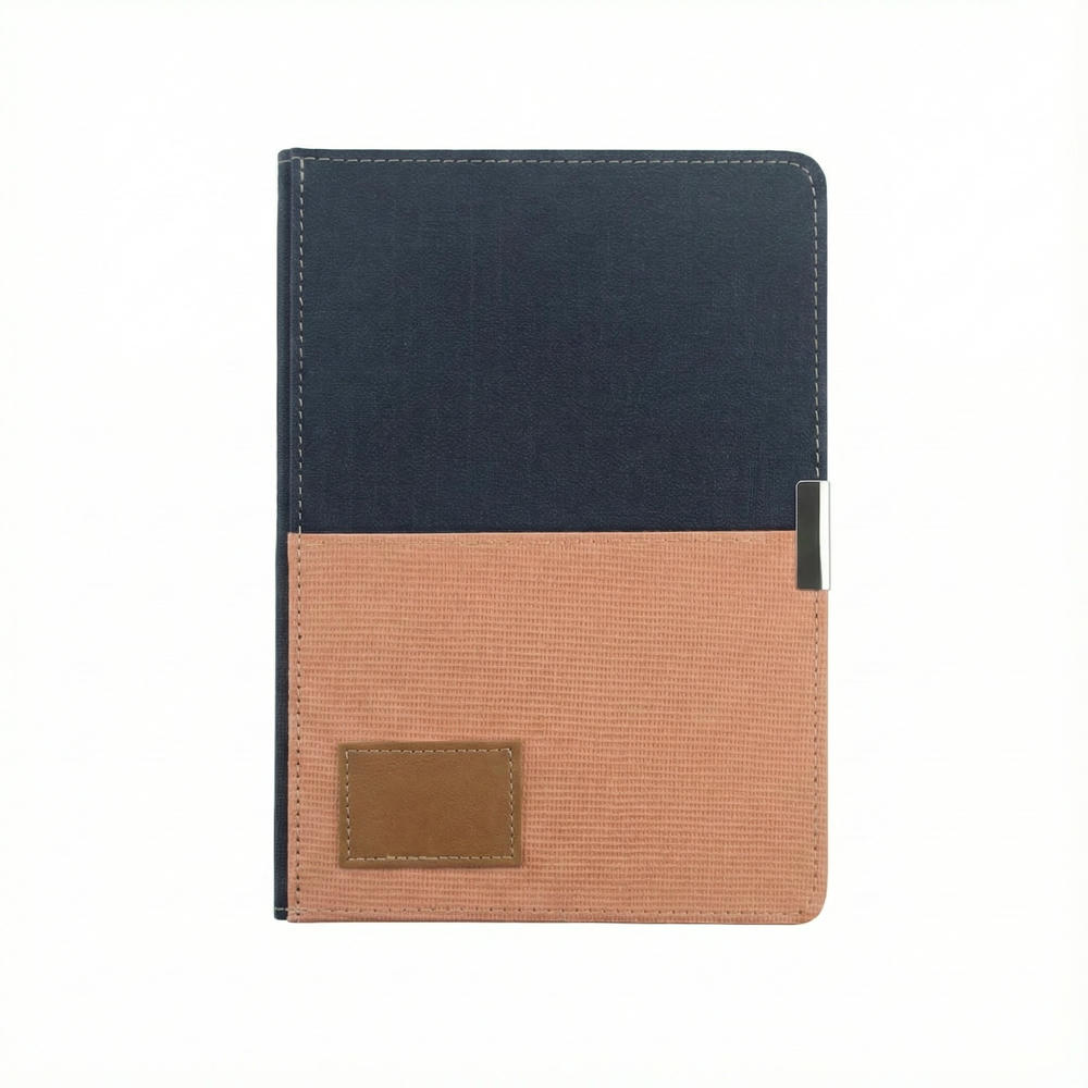 ツートンカラーの皮ラベルスタイル