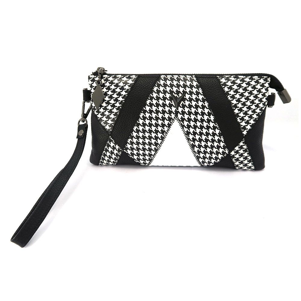 Front view of the Patchwork Croc & Quilted PU Leather Clutch Bag, showcasing its mixed-texture design and wrist strap.