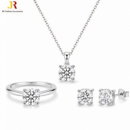 Anpassat silver moissanite smyckeset med solitär ring, hängande halsband och örhängen för OEM/ODM.