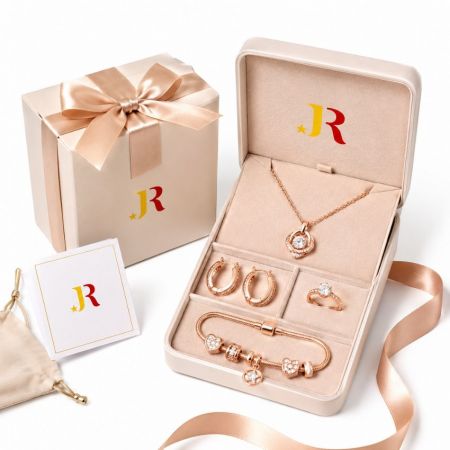 Roze gouden aangepaste sieradenset in premium merkverpakking. Private label ODM sieradenfabrikant.