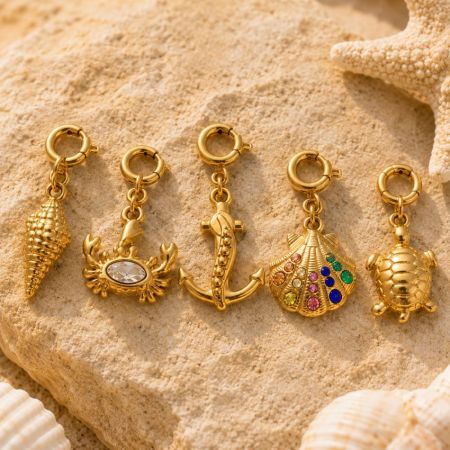Size specifications and dimensions guide for 18k gold PVD clip-on charms for B2B sourcing.