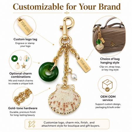 Anpassbare OEM ODM Taschenanhänger-Dienste, die Optionen für Logo-Gravur, Charm-Mix und goldfarbene Hardware anzeigen.