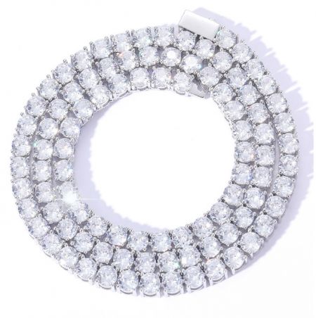 Close-up of a luxurious moissanite tennis bracelet showcasing its brilliant stones and high-quality craftsmanship.