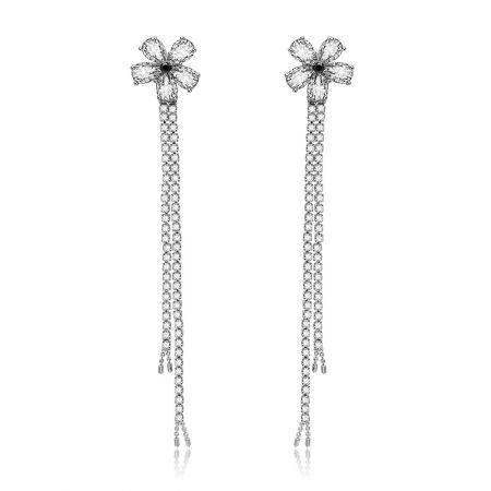 Pendientes de araña florales colgantes largos - Elegantes pendientes de araña florales colgantes largos con brillantes flores de circonita cúbica en la parte superior y delicadas cadenas colgantes, acabado en rodio.