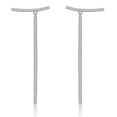 CZ Dangle Crawler Oorbellen - Een paar CZ Dangle Crawler Oorbellen in rhodium-geplateerd sterling zilver, met een T-bar ontwerp volledig bezaaid met sprankelende cubic zirconia stenen.