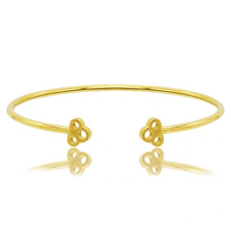 Bracelet ouvert en laiton poli en forme de patte de chien - Un gros plan du bracelet ouvert en laiton plaqué or en forme de patte de chien, mettant en valeur sa finition brillante et ses détails de design uniques. Un accessoire parfait pour les collections de bijoux en gros.