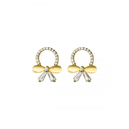 Groothandel 925 zilveren strikstud oorbellen met cubic zirconia - Een paar groothandel 925 sterling zilveren strikstud oorbellen, verguld en versierd met sprankelende heldere cubic zirconia stenen.