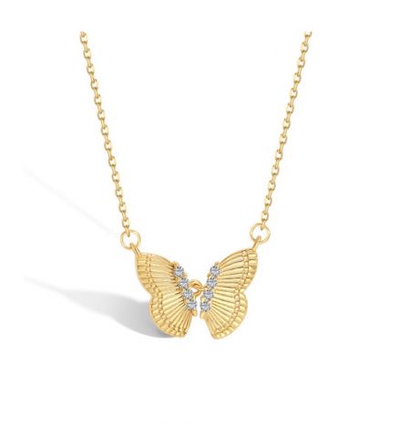 Collar de mariposa de plata esterlina 925 - Un primer plano del collar de mariposa de plata esterlina 925, mostrando el detallado colgante de mariposa chapado en oro con piedras preciosas de circonio cúbico brillantes.