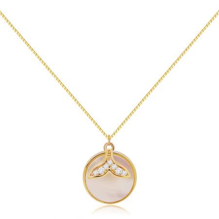 Whale Tail Shell Disc Necklace - Gold-plated Whale Tail Shell Disc Necklace, showcasing the detailed mermaid tail charm with AAA Cubic Zirconia and the round shell pendant.