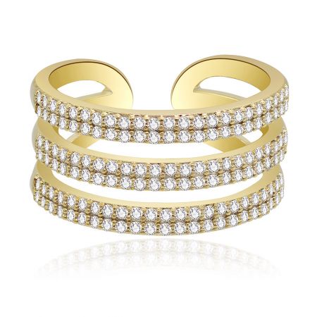 Vergulde Stapelbare Drie-Band Ring - Vooraanzicht van de vergulde stapelbare drie-band ring, die het multi-strand ontwerp en de schitterende cubic zirconia stenen toont.