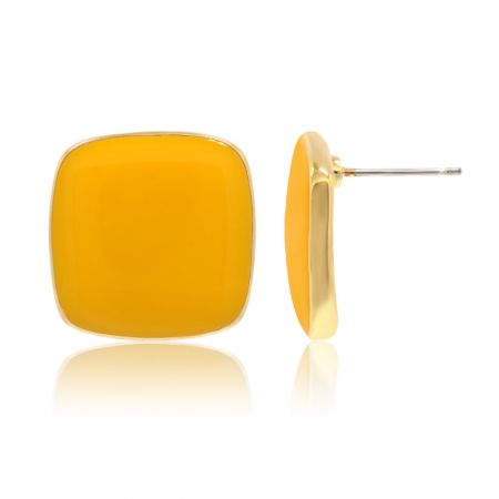 Vista lateral de los Pendientes Cuadrados Elegantes de Esmalte Sunshine que muestran la construcción de latón chapado en oro.