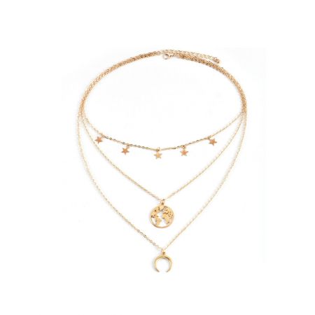 Conjunto de 3 collares en capas de estrella, mapa del mundo y luna - Un collar de tono dorado, de tres capas, que presenta colgantes de estrella, mapa del mundo y luna creciente, mostrando su diseño delicado y elegante.