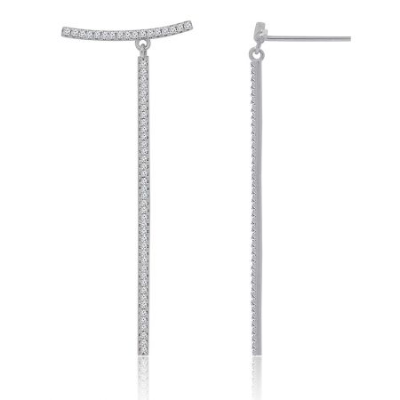 Gedetailleerde zijaanzicht van de CZ Dangle Crawler Oorbellen die de post-back sluiting en de ingewikkelde zetting van de stenen toont.